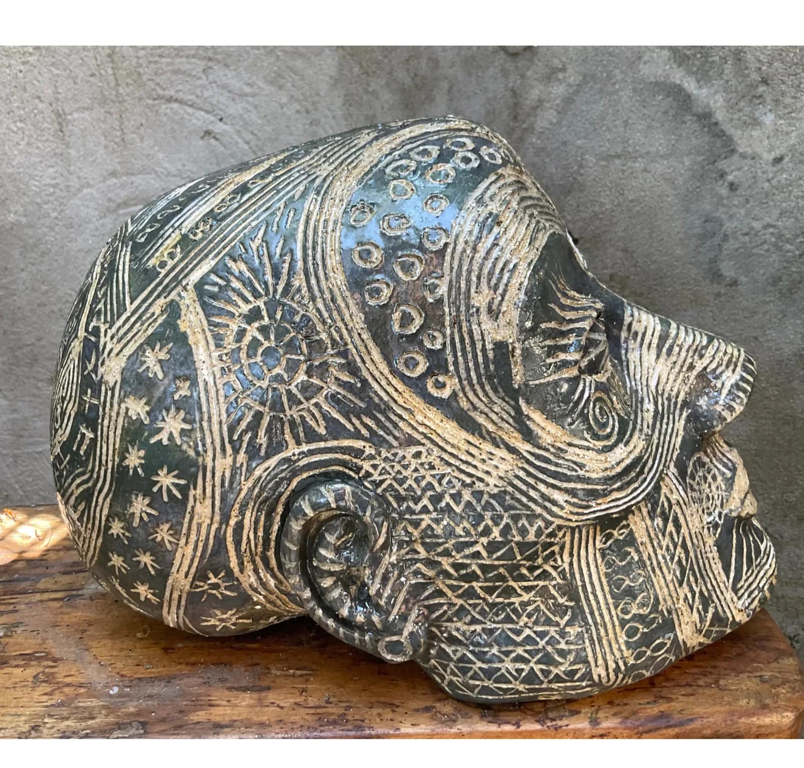 SHAMAN. Ceramic work by Dubravka Sabljak.