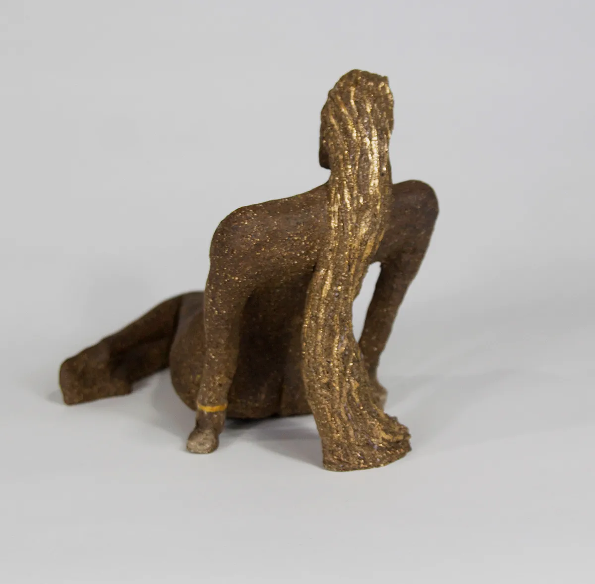Edith — Stoneware, 20cm x 25cm. Ceramic work by Dubravka Sabljak. View 2 of 3.