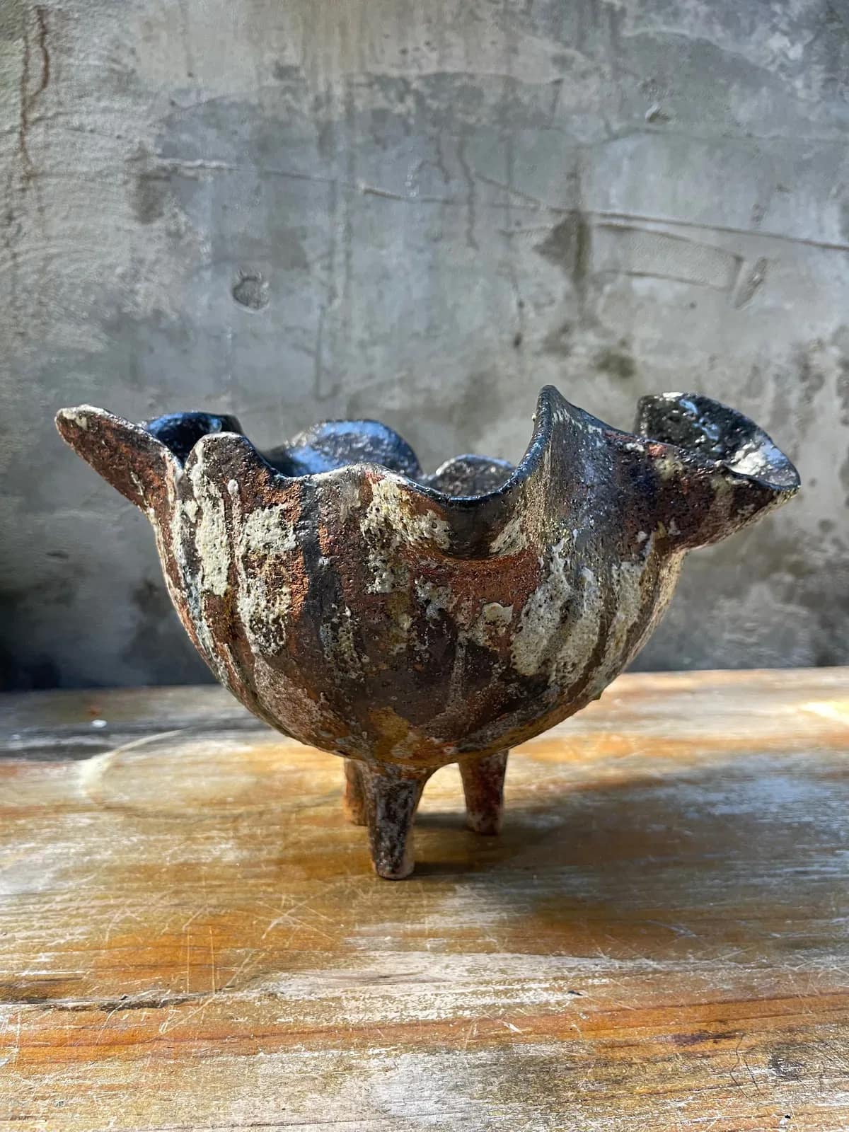 PENSIEVE — Stoneware, 28cm x 23cm. Ceramic work by Dubravka Sabljak. View 1 of 4.